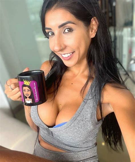 Renatinha Mello Nude Porn Pictures Xxx Photos Sex Images Pictoa