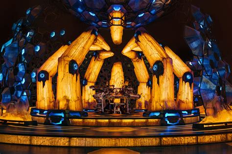 The Tardis From The 13th Doctor Who Official Cardboar