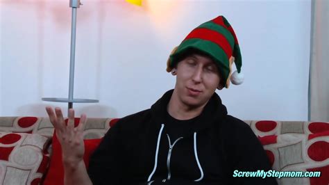 Super Sexy Babe With Big Ass Rides Hard Cock