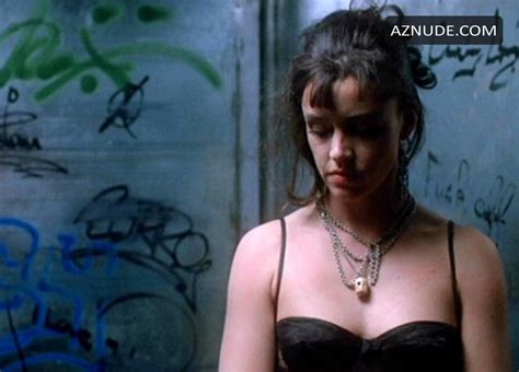 MARIA SCHRADER Nude AZNude