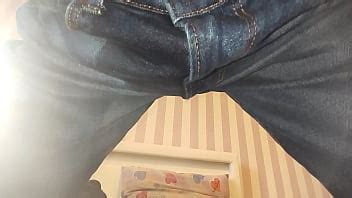 Orinar En La Cama XVIDEOS