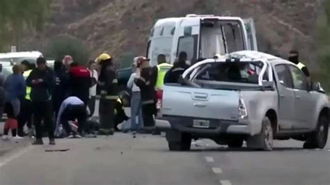 Tragedia En Mendoza Alumnos Viajaban En La Caja De Una Camioneta