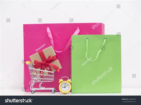 Cool Shopping Bags T Shopping Cart Stock Photo 603967847 Shutterstock