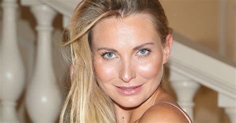 Joanna Moro W Bikini Takiego Cia A Mo Na Jej Tylko Pozazdro Ci Plejada Pl