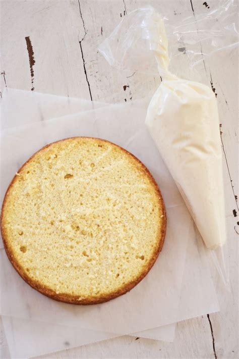 How To Make A Naked Cake Kristi Murphy Diy Blog Naked Cake