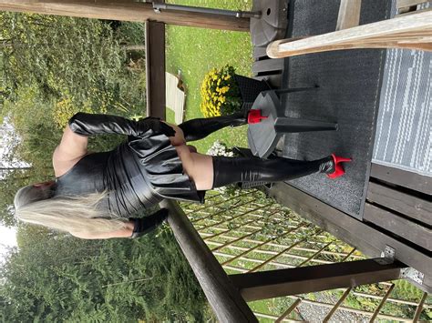 Sandrasau Is On Vacation Nude Pics XHamster