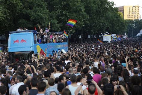 Multa Por Ruido Al Escenario De La Manifestaci N Del Orgullo Gay