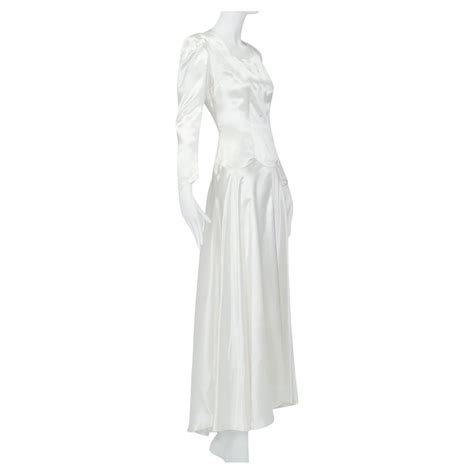 Minimalist Ivory Lacquered Satin Ankle Length Sweetheart Wedding Gown