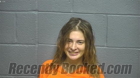 Recent Booking Mugshot For KELSEY LYNN RODRIGUEZ In Warren County