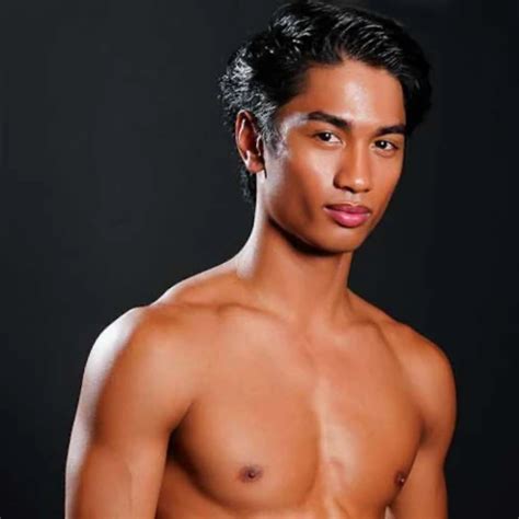 Tanner Dominates Maverick In The Locker Room Shower Gay Deep Throat