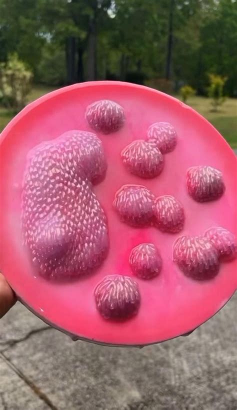 Crazy Hot Glue Resin Art Hot Glue Art Resin Diy Crafts With Hot Glue