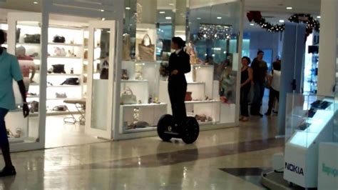 Caracter Sticas De Seguran A Para Shoppings Centers