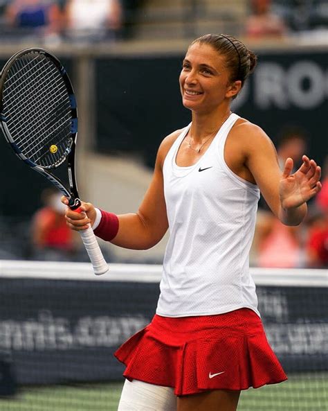Sara Errani Hot Tennis Babes