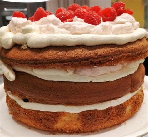 Semi Naked Cake Zum Geburtstag Ideenparty