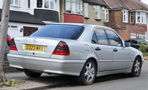 S Mrx Mercedes C Sport Auto Nivek Old Gold Flickr