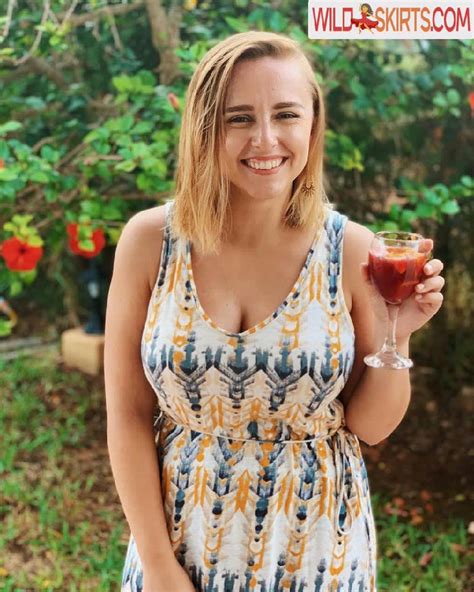 Hannah Witton Hannahwitton Nude Instagram Leaked Photo