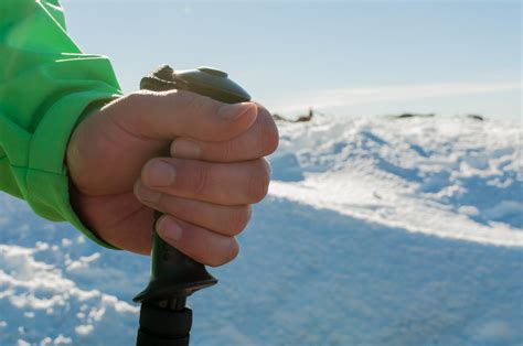 how to heal a sprained wrist fast 7