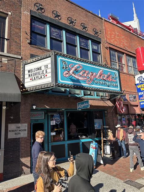 Layla's Honky Tonk - Review and Info | Nashville Go