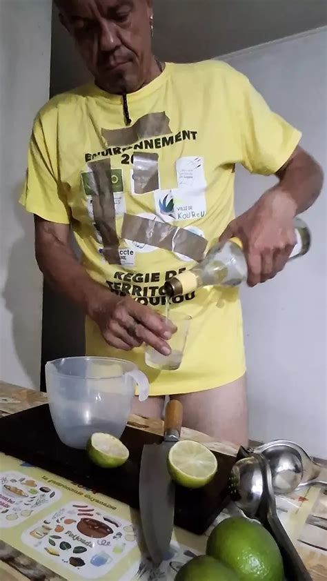 It S The Aperitif You Have To Squeeze The Lemons Gay Daddy Porn Feat Damsso XHamster