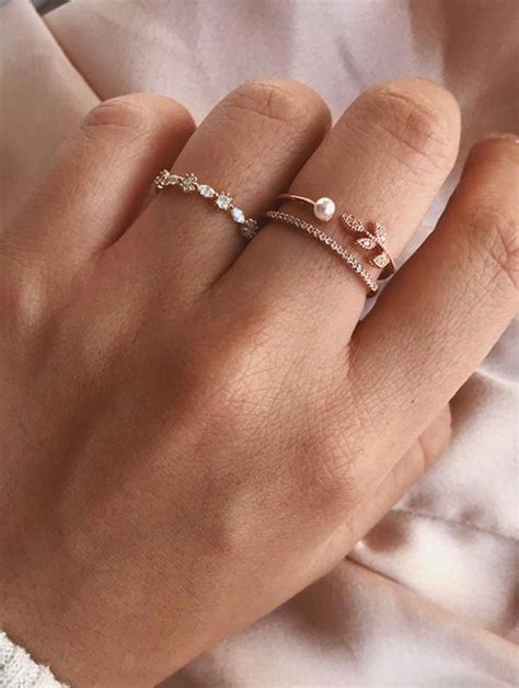 Dainty Rings For The Accessories Aesthetic Moodboard Pinterest