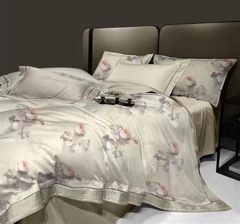 Комплект постельного белья с одеялом Hermes постельное белье с одеялом ...