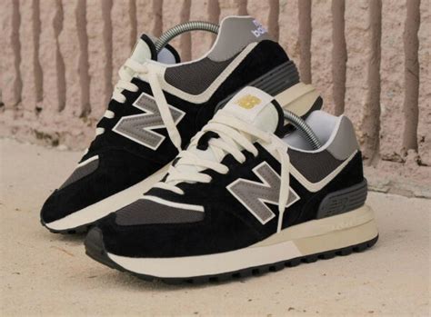 NB 574 Legacy Black Marblehead U574LGG1