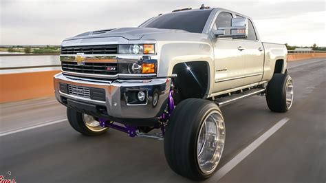 Theres A New 2018 Chevy Silverado L5p Cruising El Pasolas Cruces On