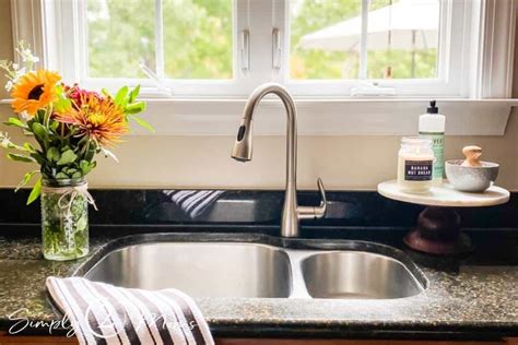 How To Remove A Pull Out Kitchen Faucet – Things In The Kitchen