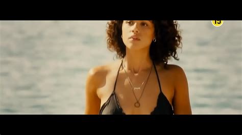 Nathalie Emmanuel Bikini Scene XNXX