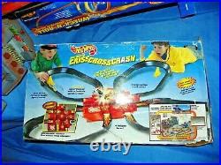 Car Track Set Hot Wheels Colossal Stunt World Criss Cross Crash Track Set Wreck And Roll