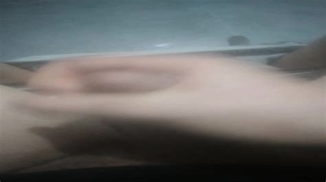 بيلعب في زبه و بتاعه كبير بيقطع اي كس He Plays With His Penis And His Big Dick Cuts Any Pussy