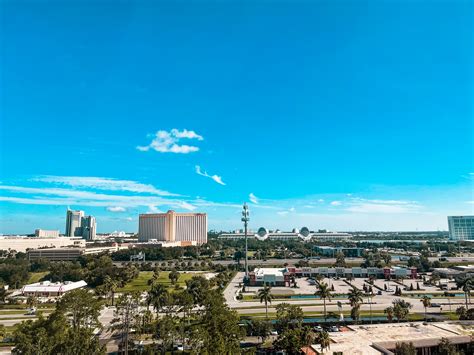 DoubleTree By Hilton Orlando at SeaWorld - Home