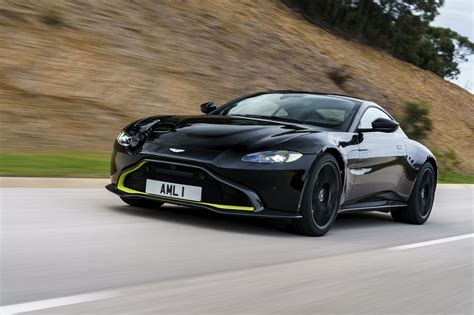 19 Aston Martin Vantage Onyx Black 01800 The Car Magazine