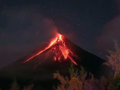 Magnificent Mayon Volcano Eruption Mount Mayon | Earth