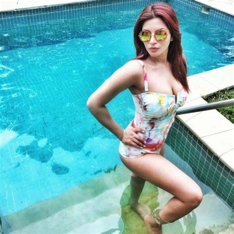 Hot Sexy Gurdeep Kohli Bikini Pics
