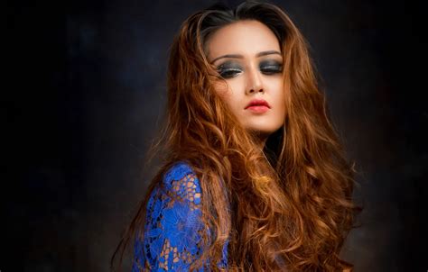 Обои girl hot sexy eyes smile beautiful figure model на телефон и рабочий стол раздел