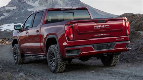 2022 Gmc Sierra Maroon