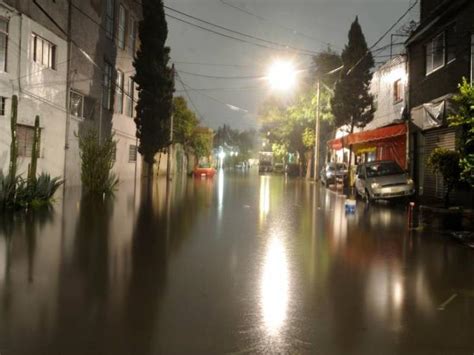 Cdmx Y Edomex Despiertan Con Inundaciones Tras Fuertes Lluvias