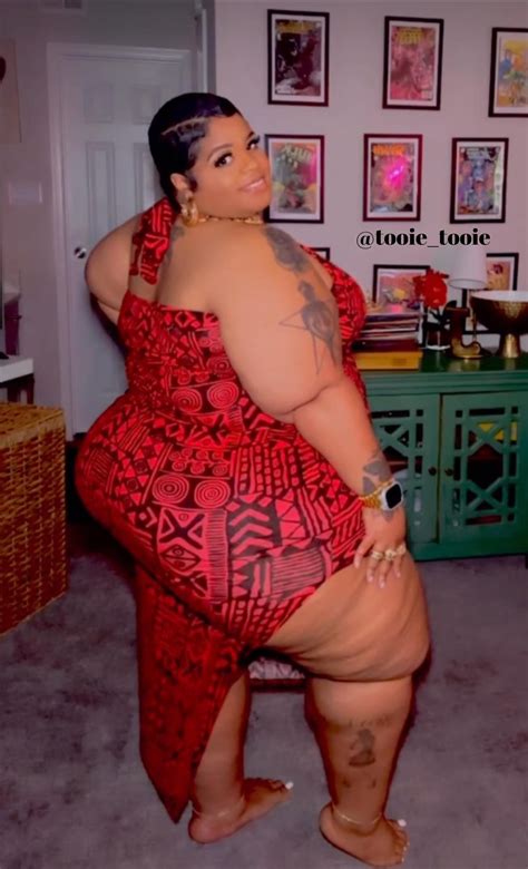 Big - Sexxy Red ‼️ #BigGirlsRawk 🤘🏾 📸photo kredit: tooie_tooie | Facebook