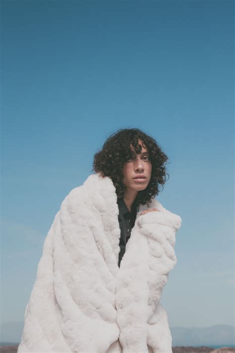 Shop Le Pull Plaid At Plaids Cocooning Plaids Cocooning