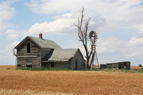 Abandoned Farmhouse In Northern Graham County Kansas