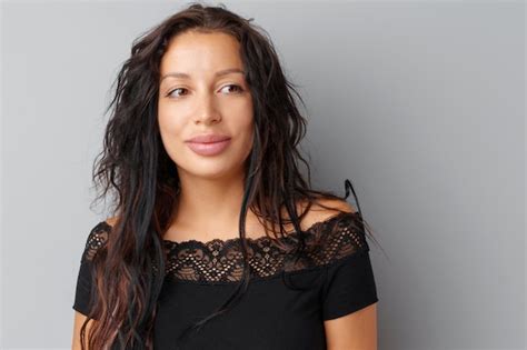 Premium Photo Beautiful Woman Brunette Posing