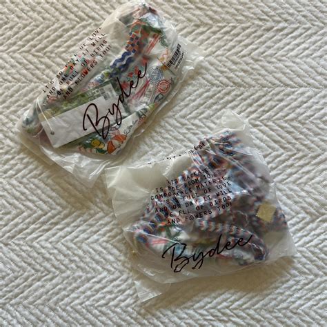 BRAND NEW BYDEE BIKINI PRAGUE BIKINI TOP In Vacanza Depop