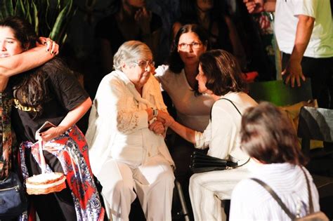 Fotos Velório de Jorge Fernando no Teatro Leblon no Rio de Janeiro