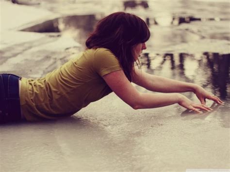 Women Women Outdoors Brunette Hd Wallpapers Desktop And Mobile Images Photos