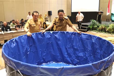 Pemkot Malang Galakkan Program Budidaya Ikan Tawar Kolam Terpal Klik