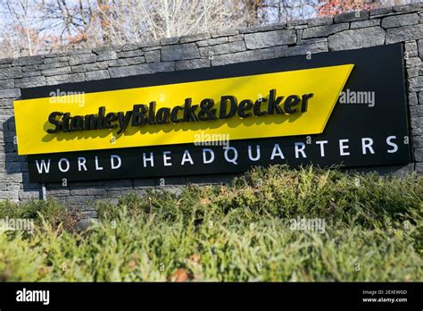 Arriba Imagen Stanley Black And Decker Corporate Office Abzlocal Mx