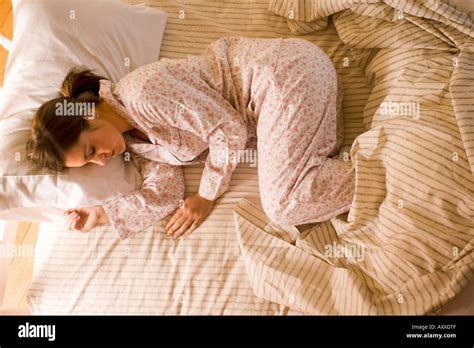Fetal Position Hi Res Stock Photography And Images Alamy
