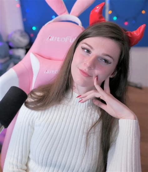 Stream is live, come and join. : r/F1NN5TER