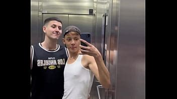 FOLLANDO CON TU COMPAÑERO DE GIMNASIO XVIDEOS